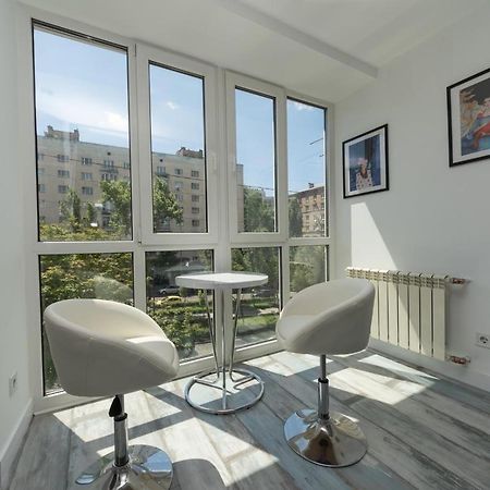 Flat24 On Lesi Ukrainki 3 Lejlighed Kiev Eksteriør billede